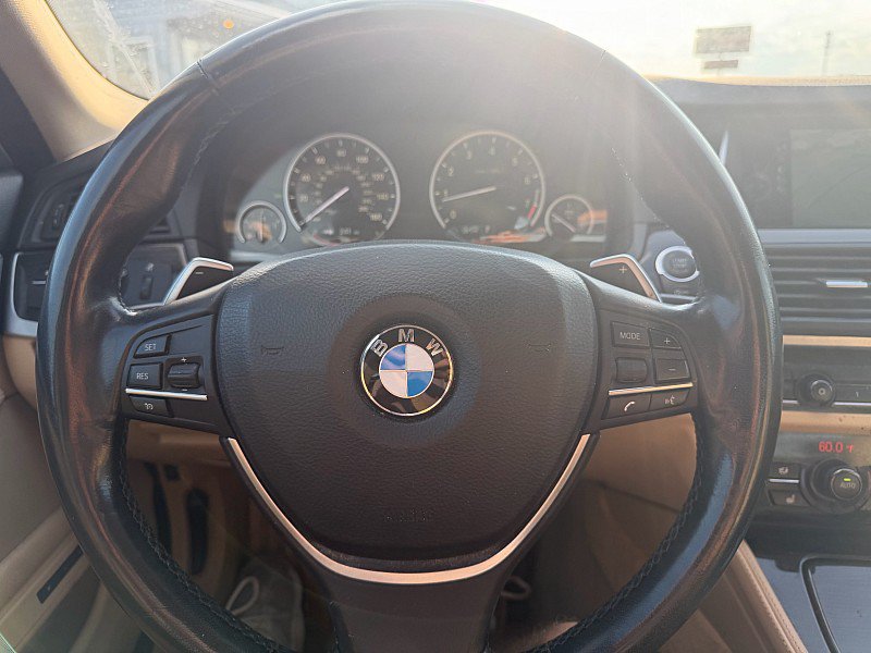 Used 2014 BMW 550i xDrive Sedan AWD/4WD image 10