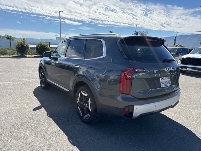 Used 2024 Kia Telluride S image 8