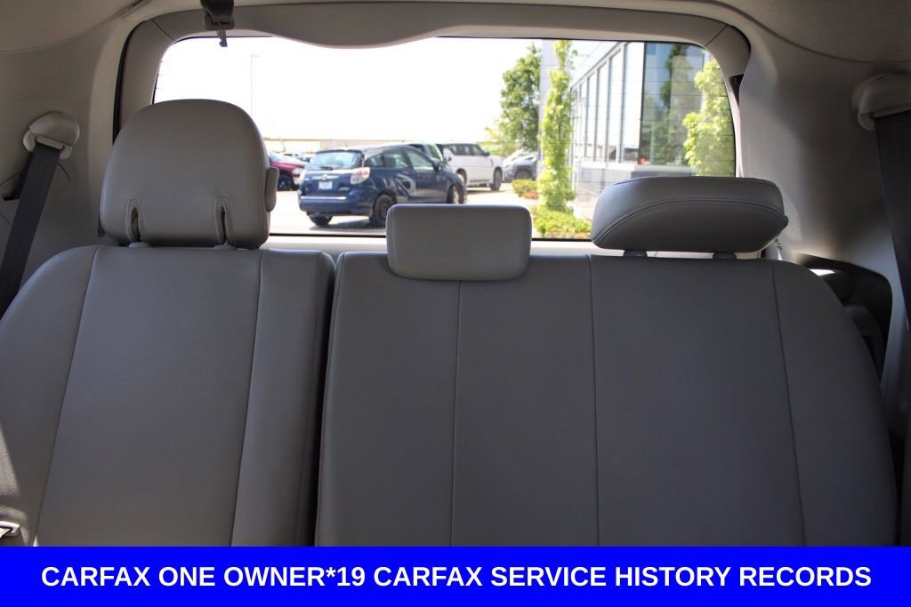 Used 2014 Toyota Sienna XLE w/ XLE Premium Package FWD image 28