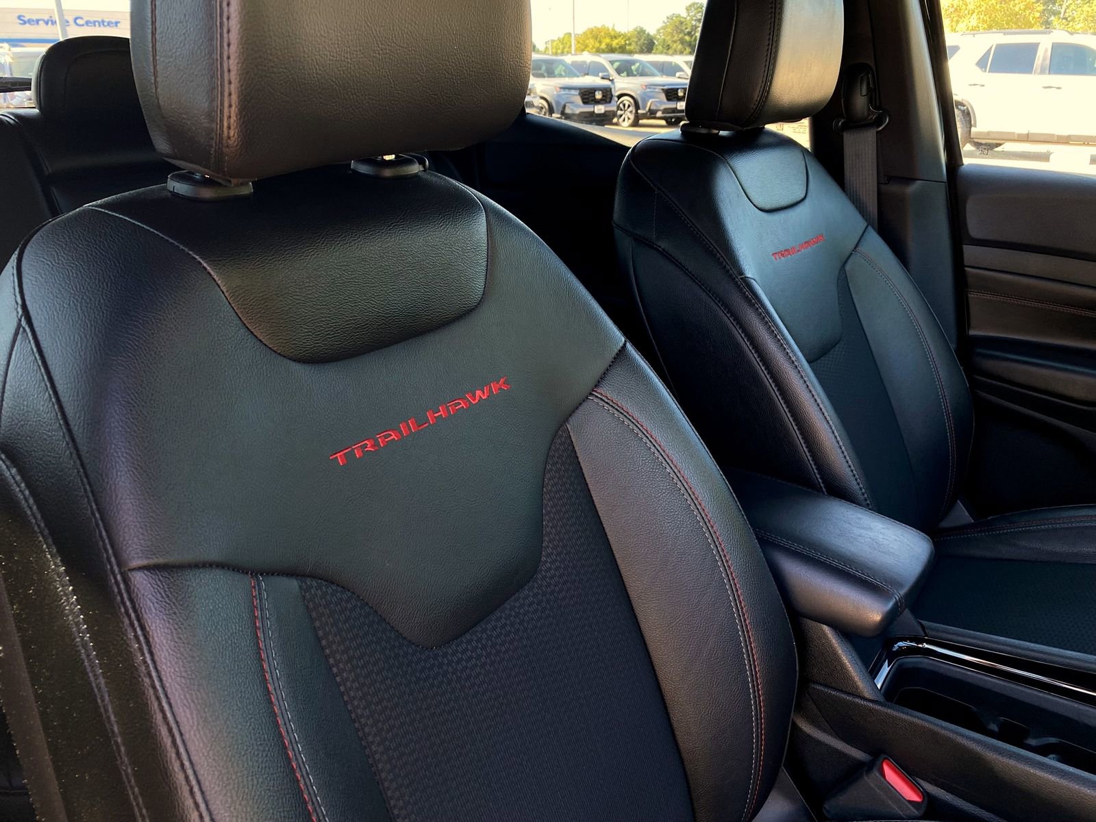 Used 2024 Jeep Compass Trailhawk image 12