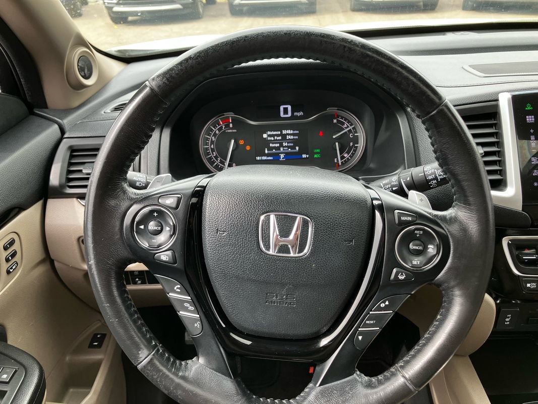 Used 2016 Honda Pilot Touring image 14