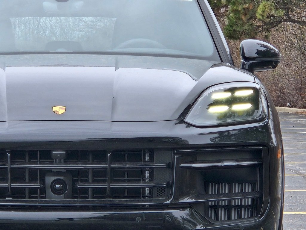 New 2025 Porsche Cayenne S image 4