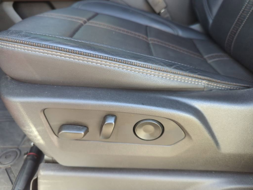 Used 2024 Chevrolet Silverado 1500 High Country w/ Max Trailering Package AWD/4WD image 13