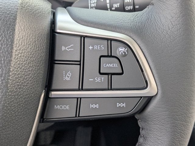 New 2026 Toyota Sienna XLE FWD image 27