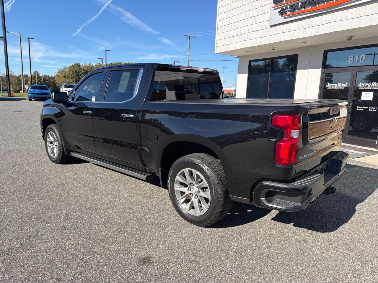 Used 2021 Chevrolet Silverado 1500 High Country w/ Safety Package II AWD/4WD image 6