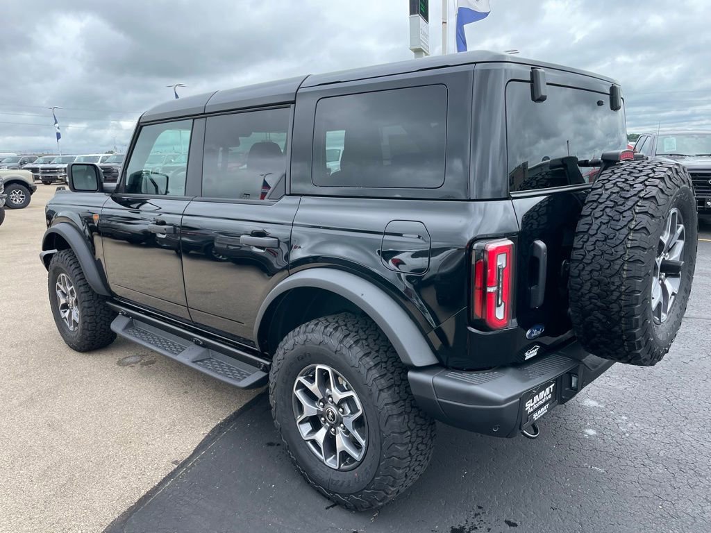 New 2025 Ford Bronco Badlands image 5