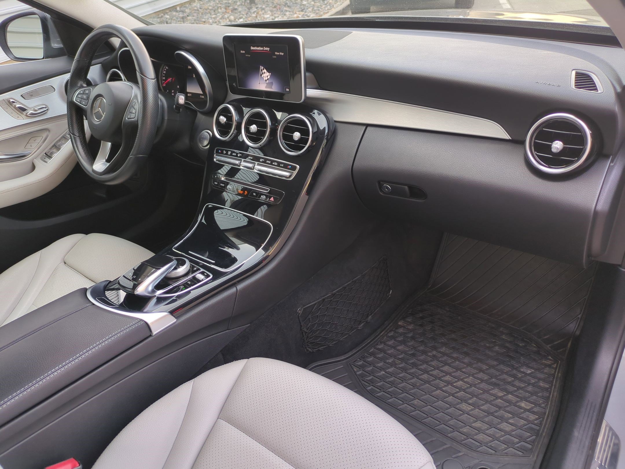 Used 2015 Mercedes-Benz C 300 4MATIC Sedan image 33