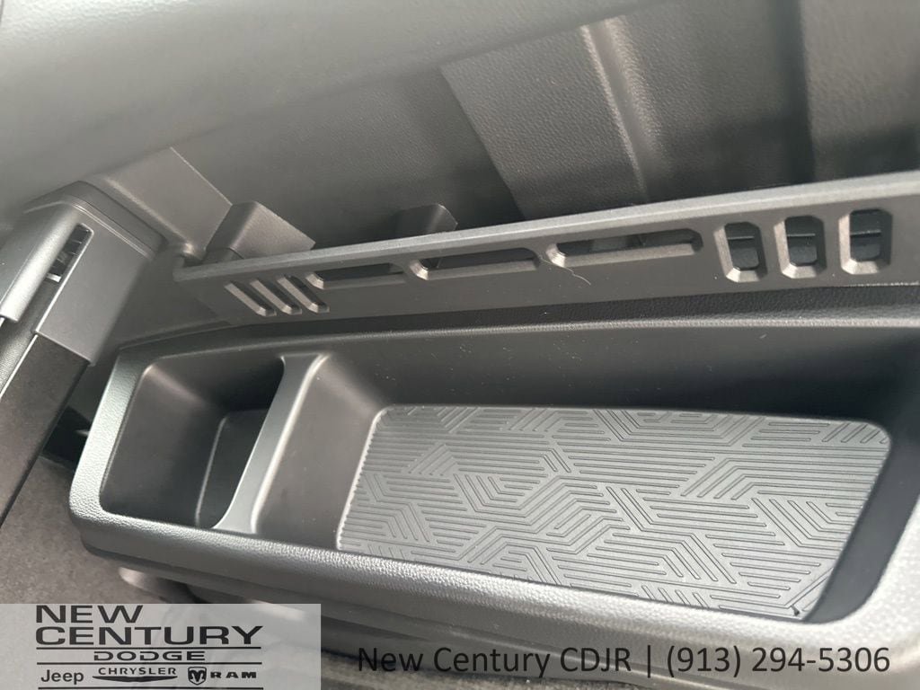 Used 2025 Toyota 4Runner TRD Sport AWD/4WD image 14