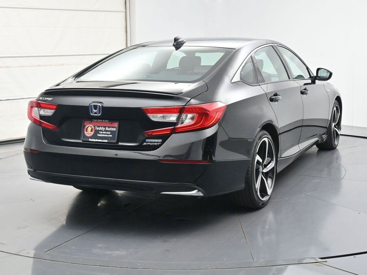 Used 2022 Honda Accord Sport image 25