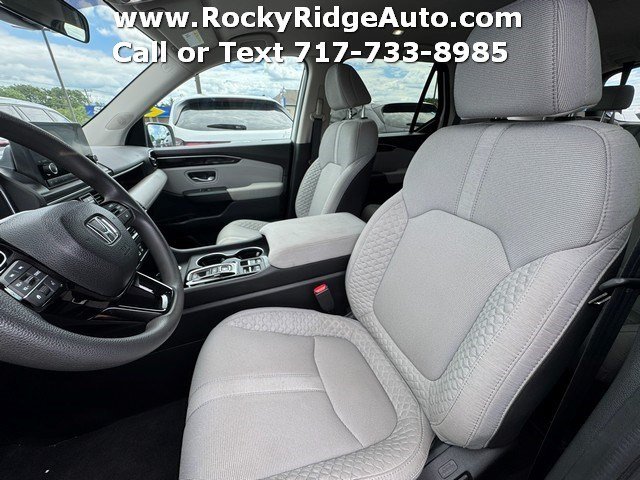 Used 2023 Honda Pilot LX image 20