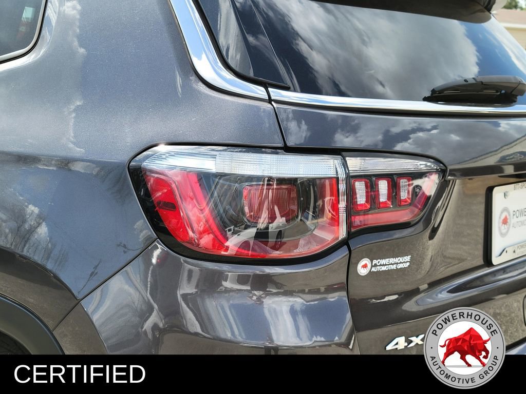 Used 2019 Jeep Compass Latitude w/ Popular Equipment Group image 12