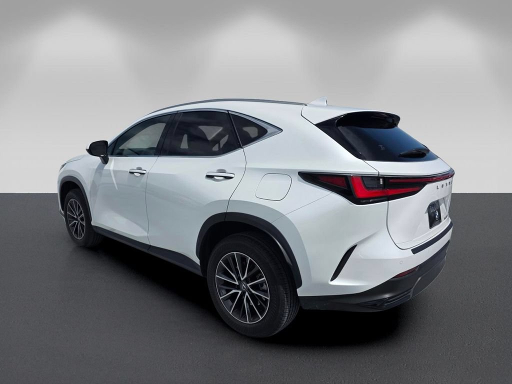 Used 2025 Lexus NX 250 FWD w/ Accessory Package (Z2) image 6