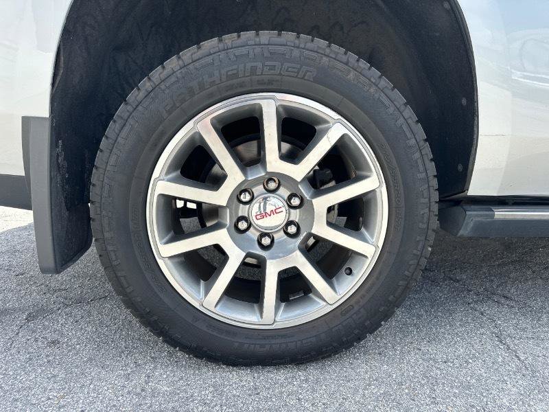 Used 2015 GMC Yukon Denali AWD/4WD image 14