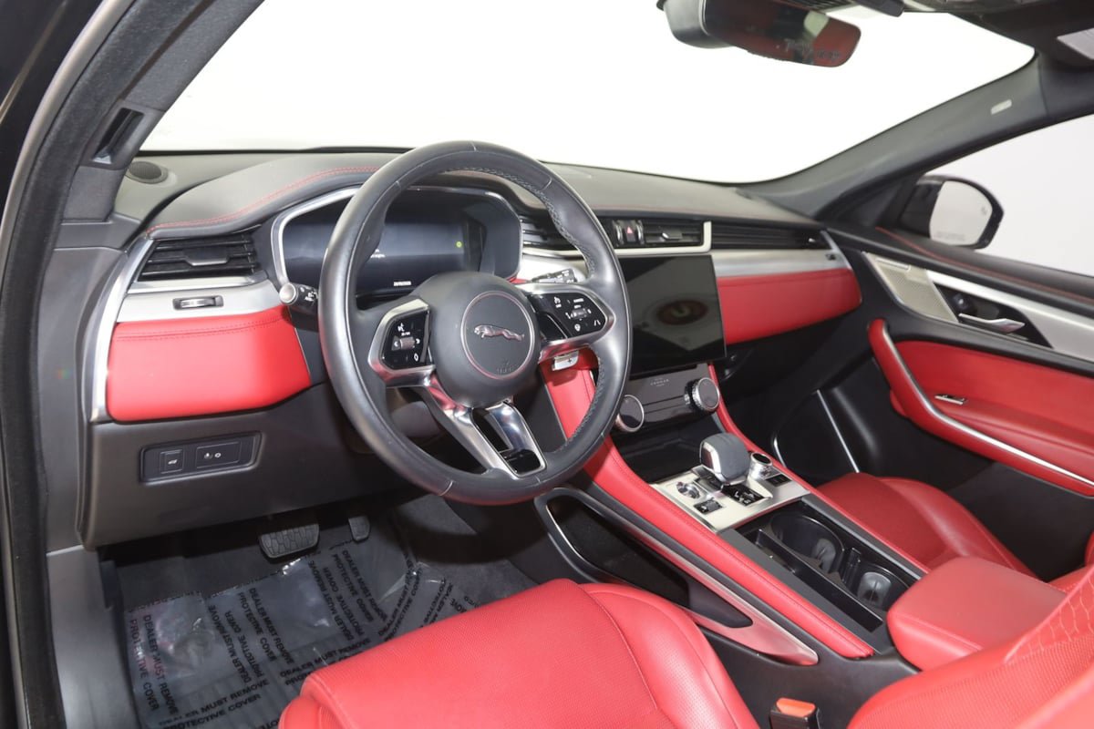 Used 2024 Jaguar F-PACE R-Dynamic S AWD/4WD image 26