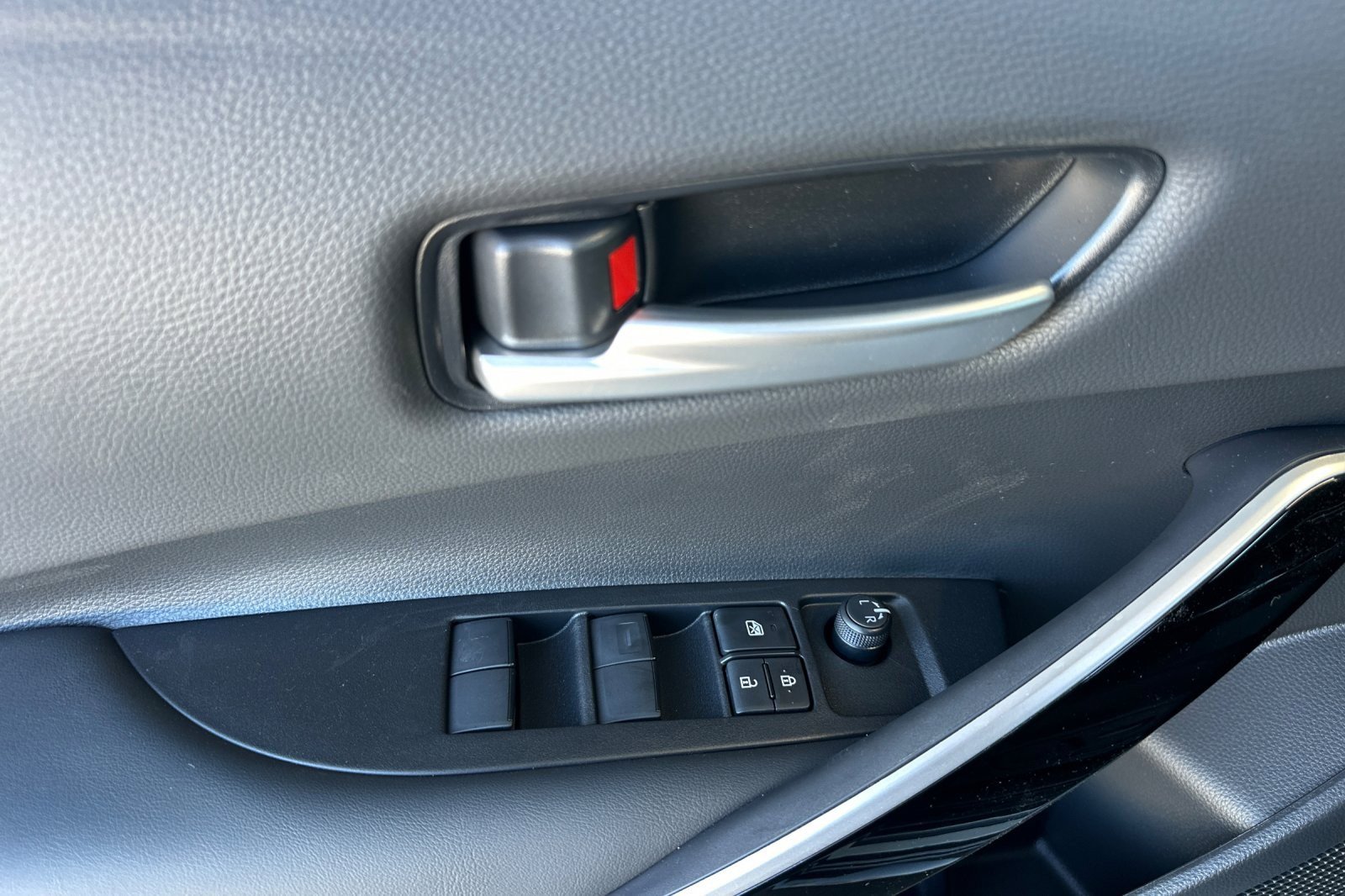 New 2026 Toyota Corolla XSE image 10