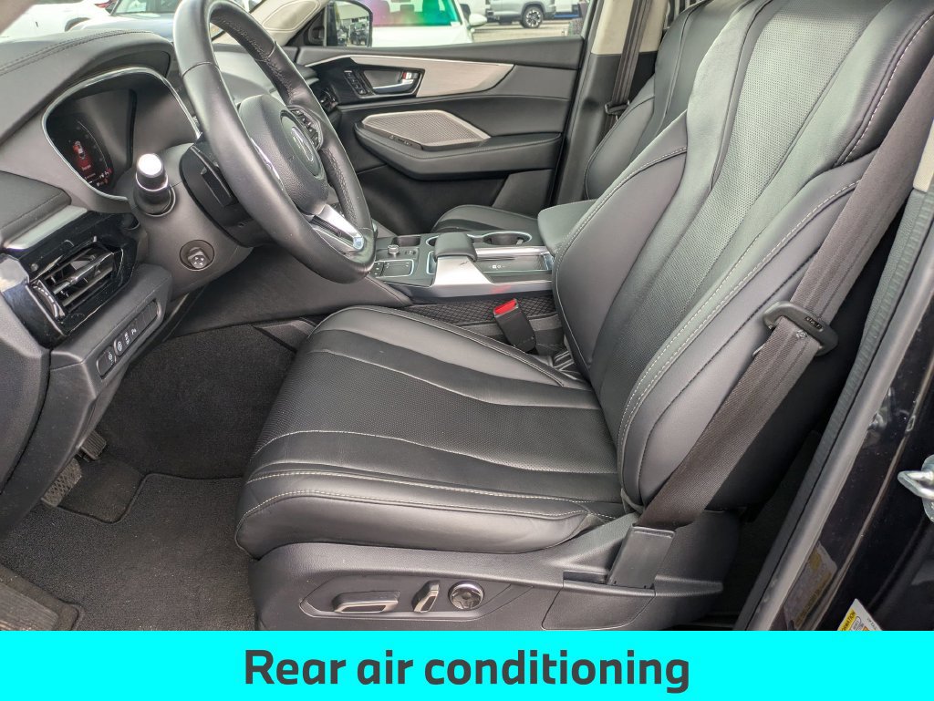 Used 2024 Acura MDX w/ Technology Package FWD image 16