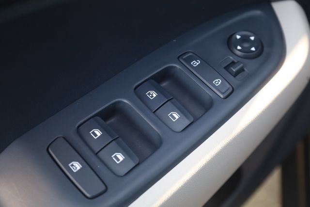New 2026 Hyundai Venue SEL FWD image 15