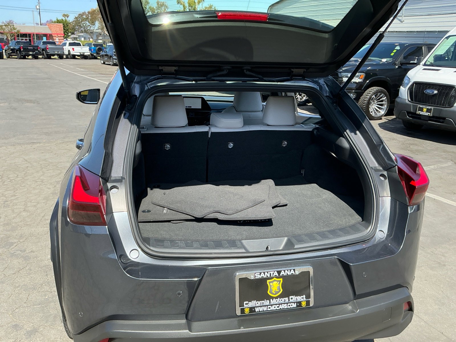 Used 2023 Lexus UX 250h FWD w/ Accessory Package (Z2) image 25