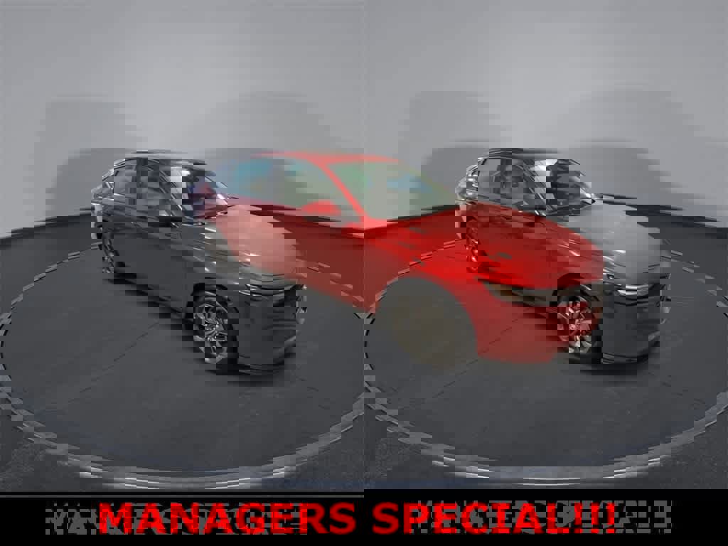 Used 2023 Honda Accord EX image 2