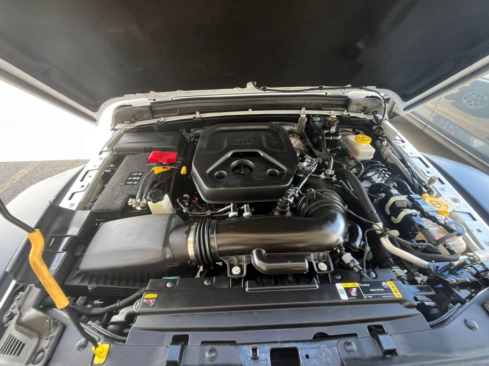 Used 2025 Jeep Wrangler Rubicon image 32