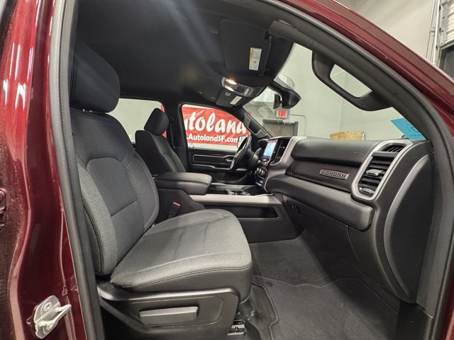 Used 2022 RAM 1500 Big Horn AWD/4WD image 12