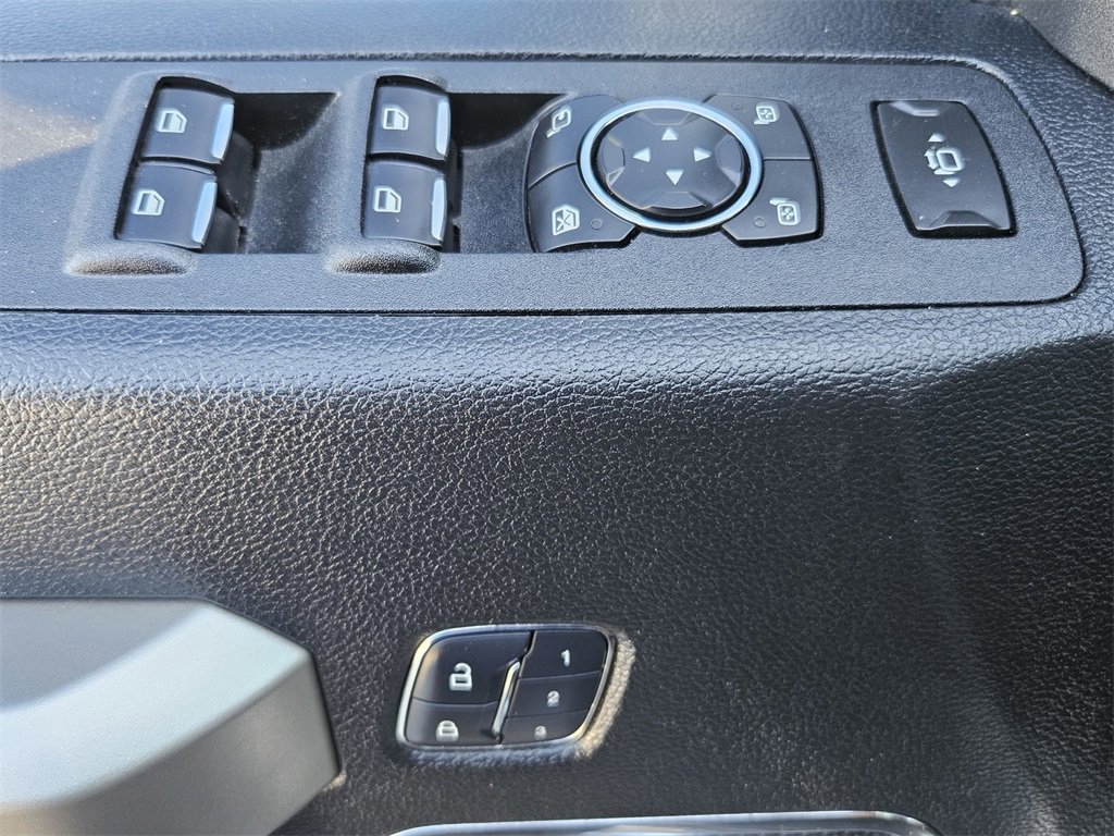 Used 2017 Ford F450 Lariat w/ Lariat Ultimate Package image 11