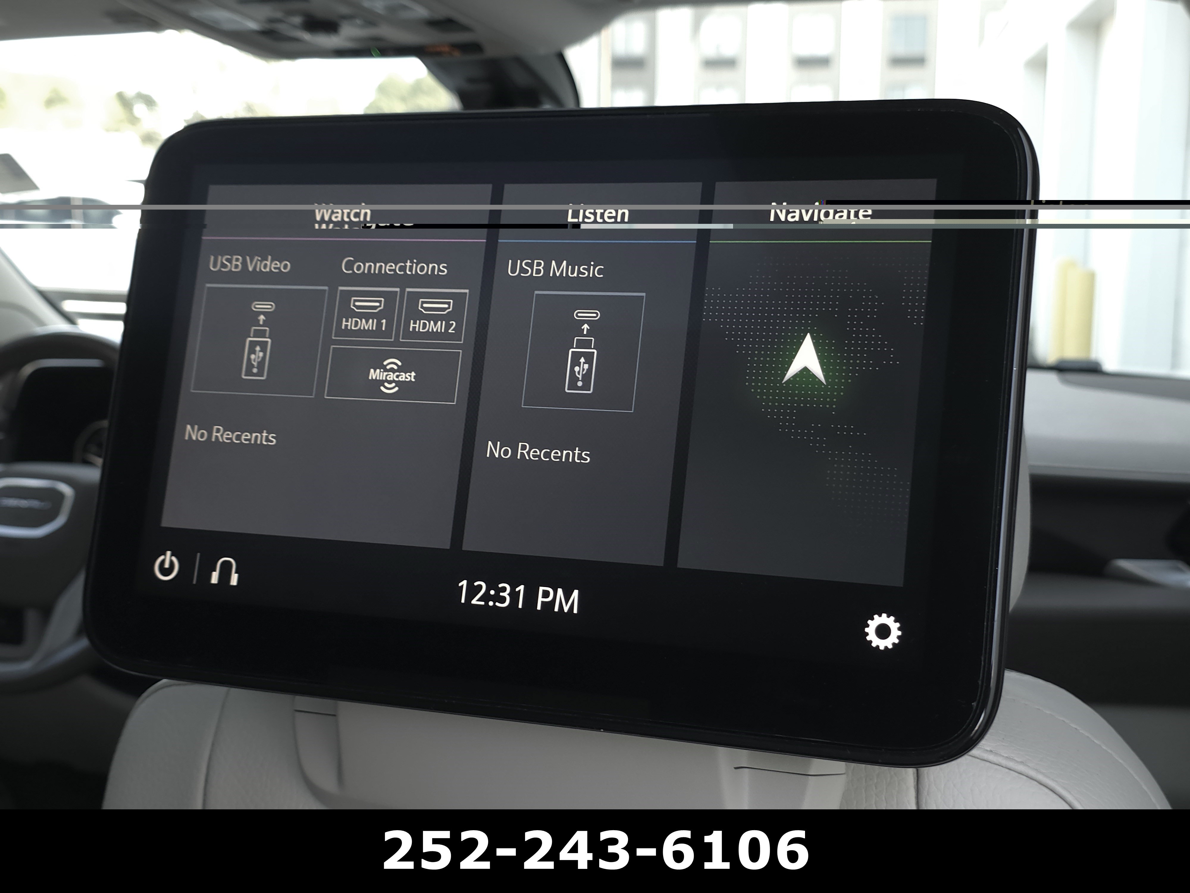 Used 2021 GMC Yukon Denali w/ Denali Premium Package AWD/4WD image 44