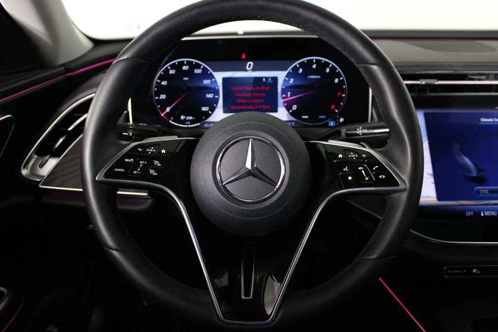 Used 2024 Mercedes-Benz E 350 4MATIC Sedan image 8
