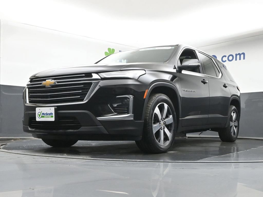 Used 2023 Chevrolet Traverse LT w/ LT Premium Package image 6