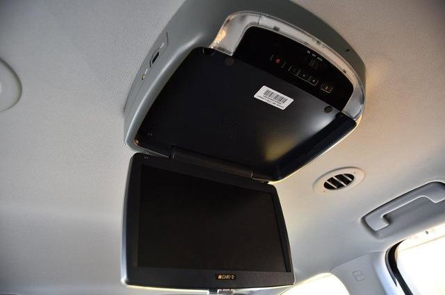 Used 2020 Chevrolet Traverse RS image 30