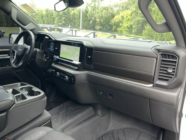 Used 2024 Chevrolet Silverado 2500 LT w/ Convenience Package AWD/4WD image 29