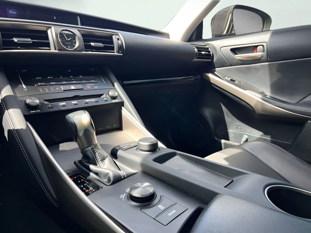 Used 2018 Lexus IS 300 w/ Accessory Package 2 image 55