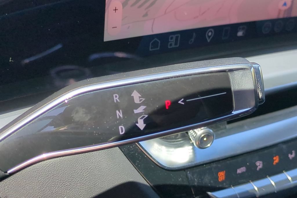 New 2026 Cadillac Lyriq Sport AWD/4WD image 18