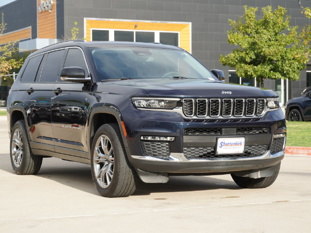 Used 2023 Jeep Grand Cherokee L Limited RWD image 3