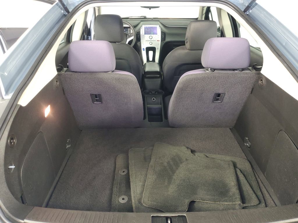 Used 2013 Chevrolet Volt FWD image 28