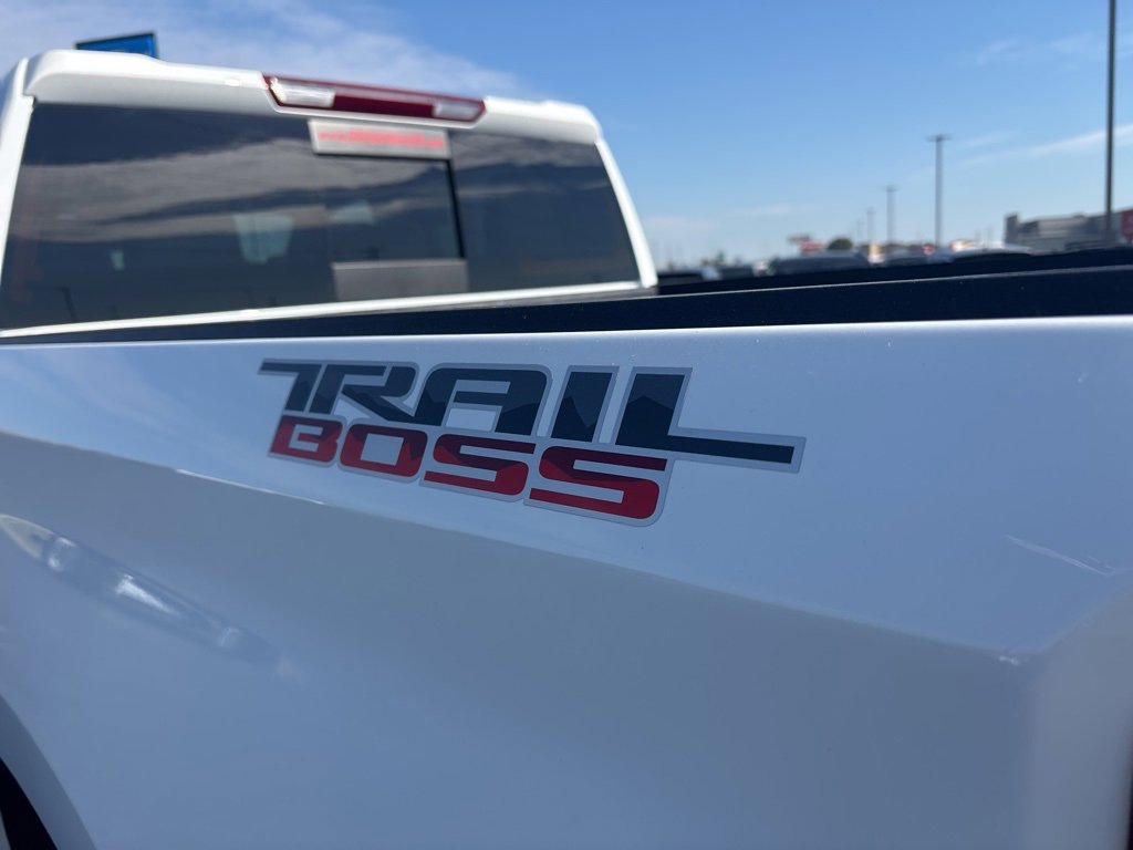 New 2026 Chevrolet Silverado 1500 LT Trail Boss w/ Convenience Package II image 6