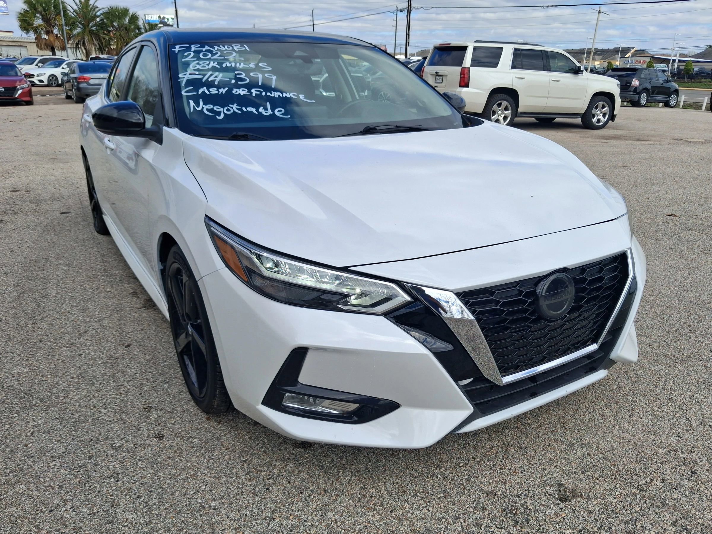 Used 2022 Nissan Sentra SR w/ Midnight Edition image 4