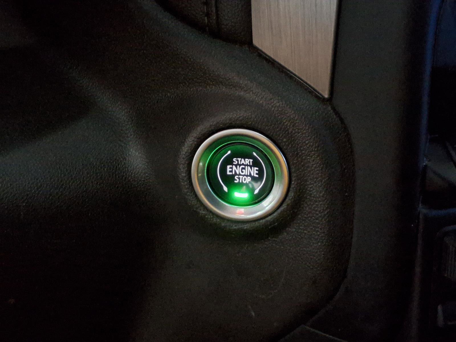 Used 2022 GMC Sierra 2500 Denali w/ Denali Ultimate Package image 23