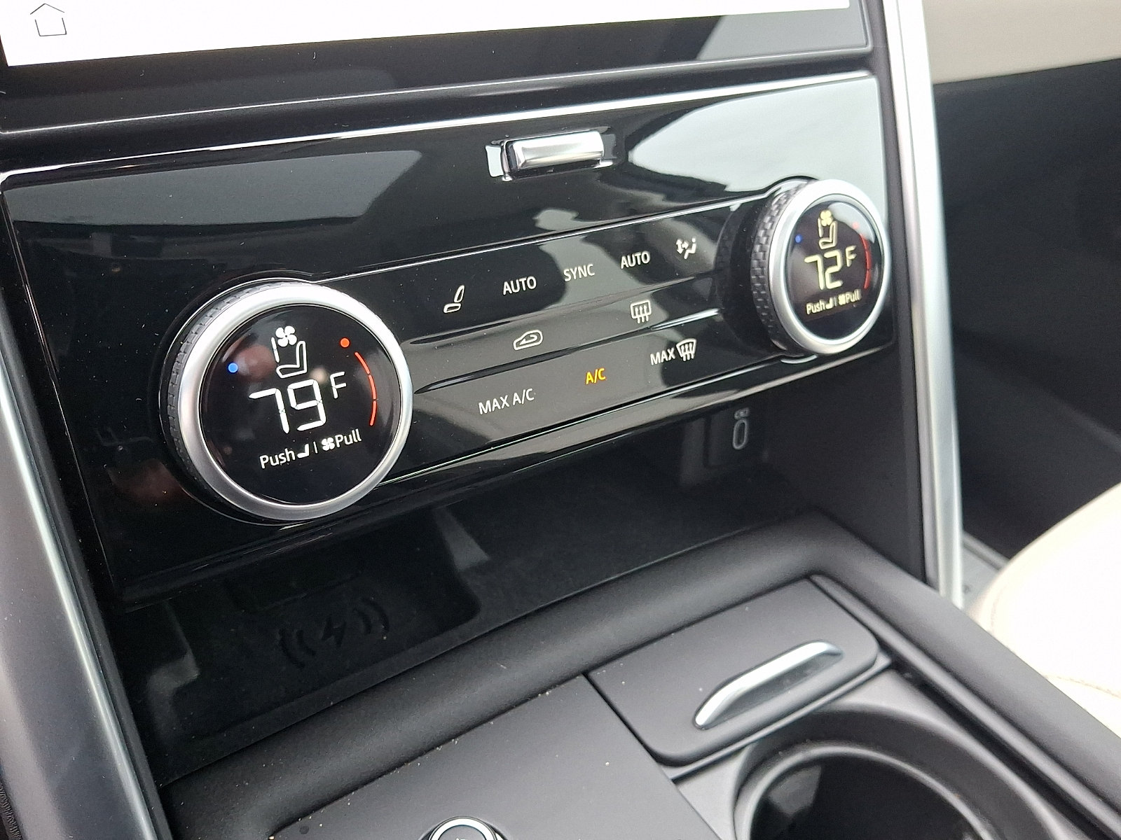 New 2026 Land Rover Discovery S AWD/4WD image 14