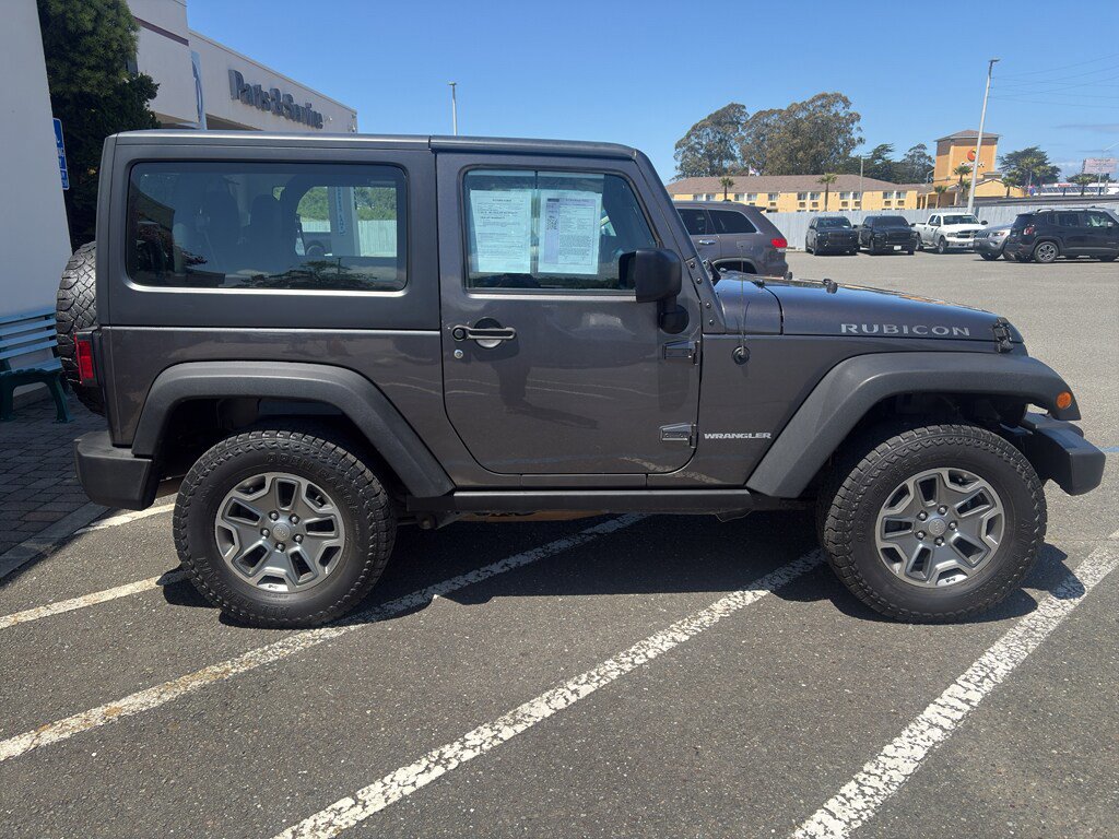Used 2017 Jeep Wrangler Rubicon w/ Power Convenience Group AWD/4WD image 19