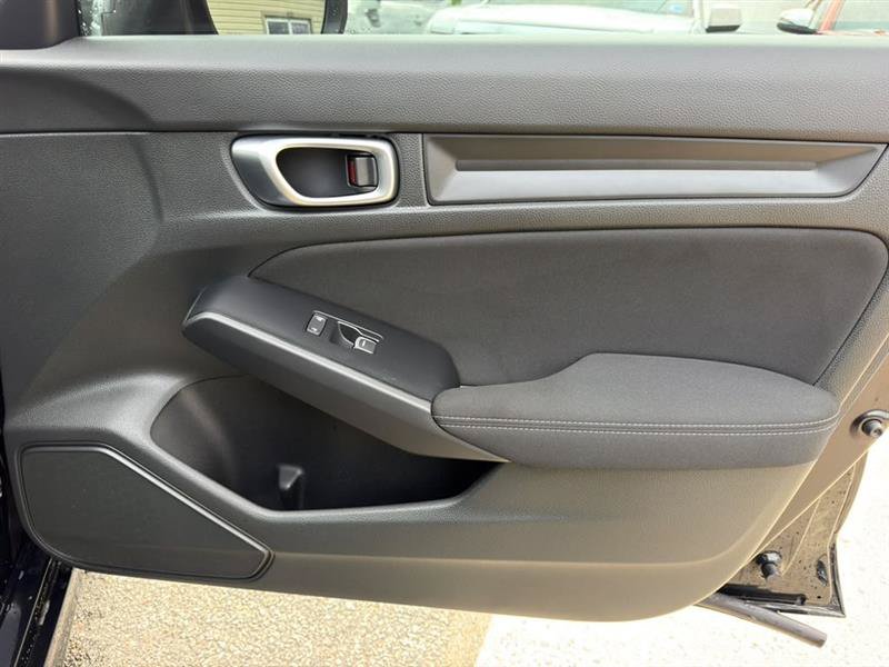 Used 2024 Honda Civic Sport image 25