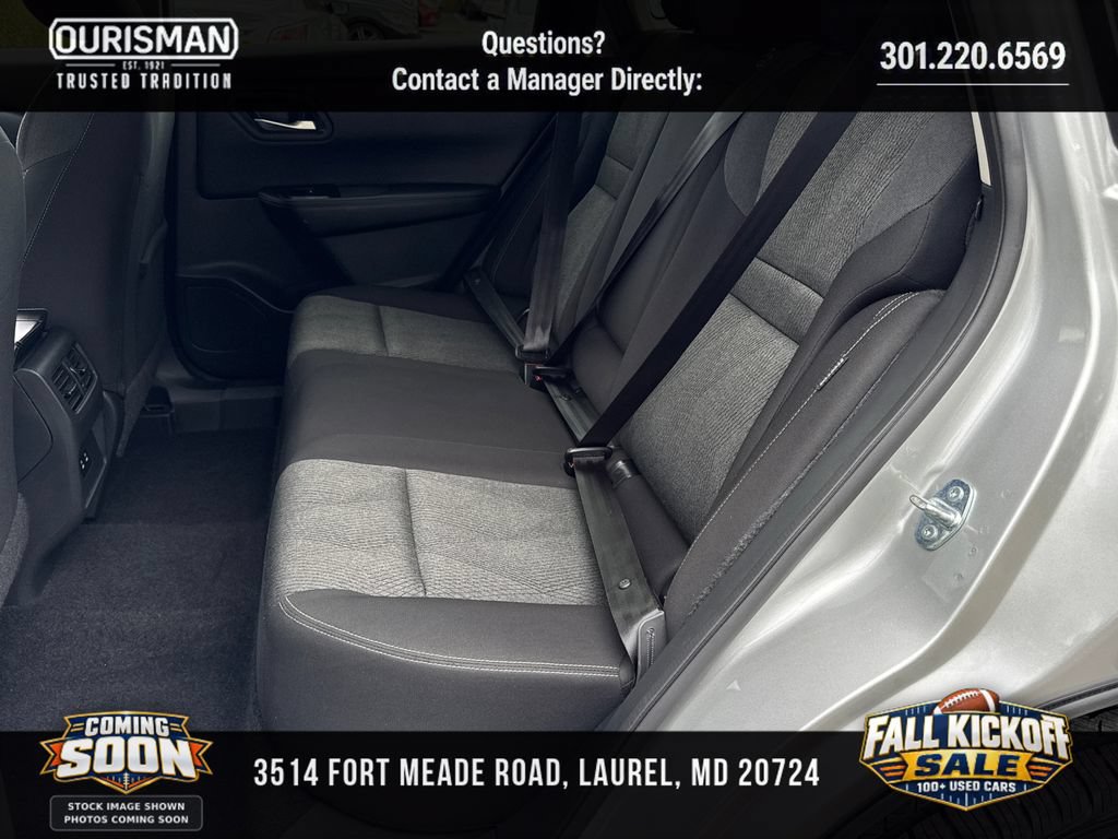 Used 2025 Nissan Rogue SV AWD/4WD image 17
