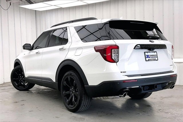 Used 2023 Ford Explorer ST-Line w/ Class IV Trailer Tow Package image 11