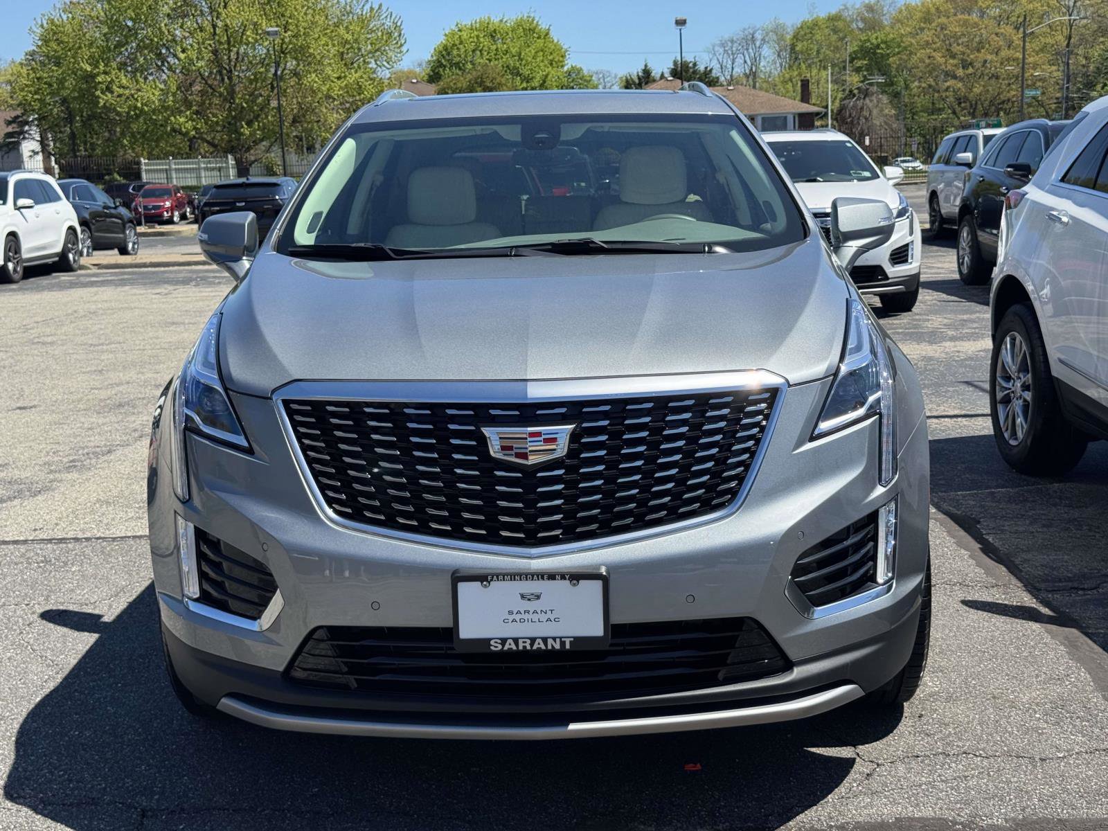 Certified 2024 Cadillac XT5 Premium Luxury AWD/4WD image 2