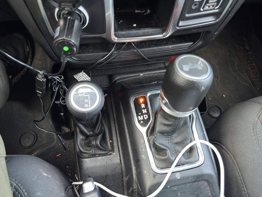 Used 2022 Jeep Wrangler Unlimited Sport image 7