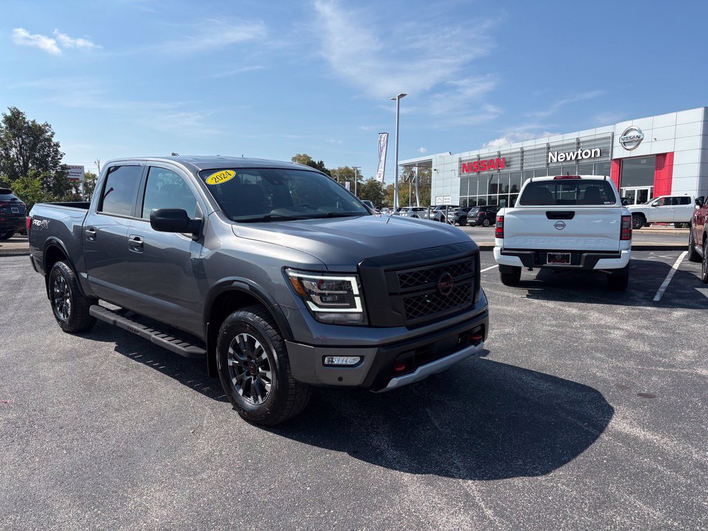 Used 2024 Nissan Titan PRO-4X w/ Pro-4x Utility Package AWD/4WD image 2