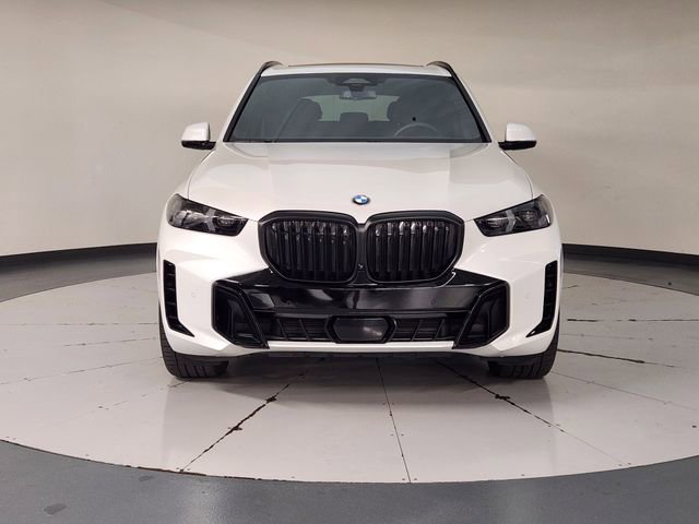 Used 2025 BMW X5 sDrive40i w/ M Sport Package image 9