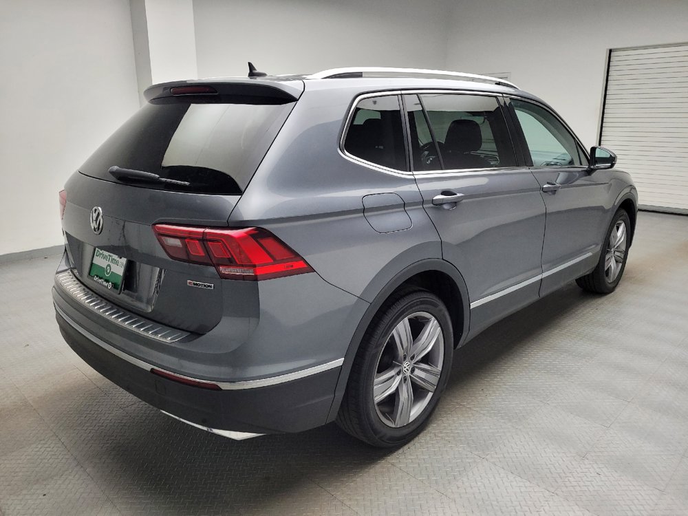 Used 2021 Volkswagen Tiguan SEL AWD/4WD image 9