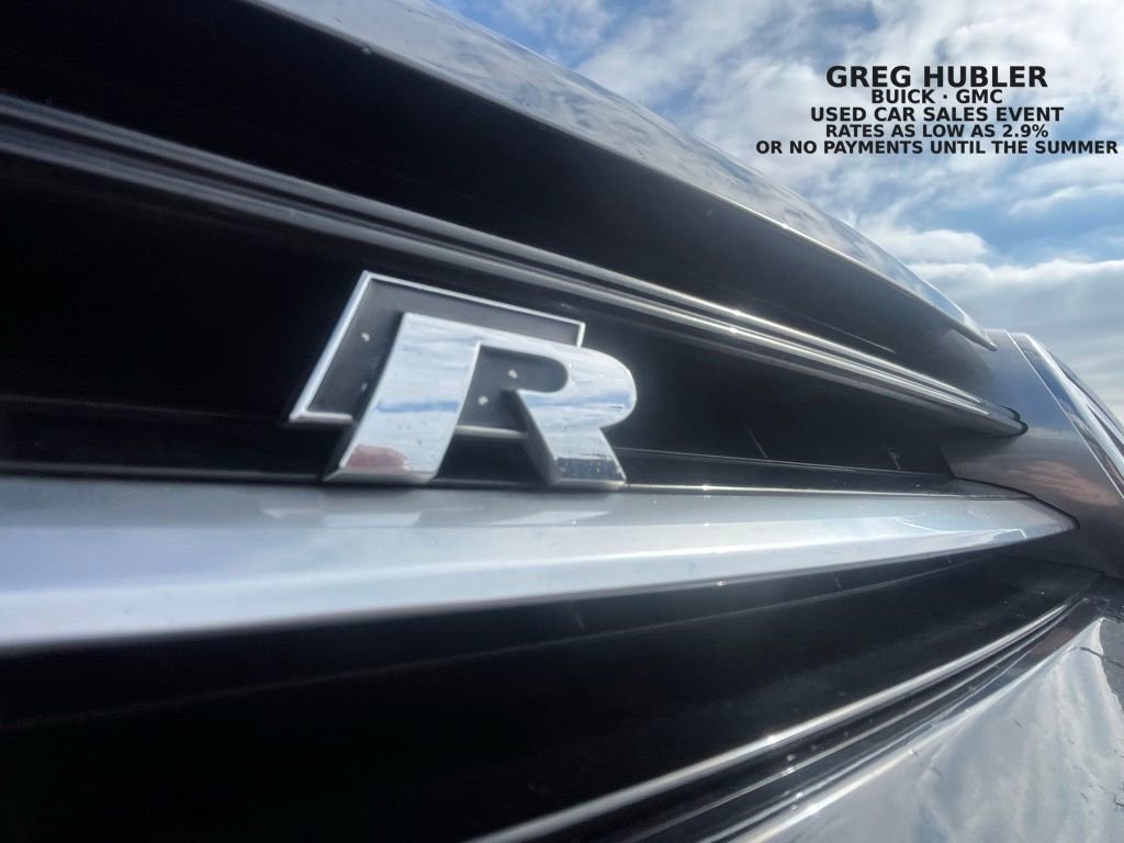 Used 2017 Volkswagen Golf R 4-Door AWD/4WD image 11