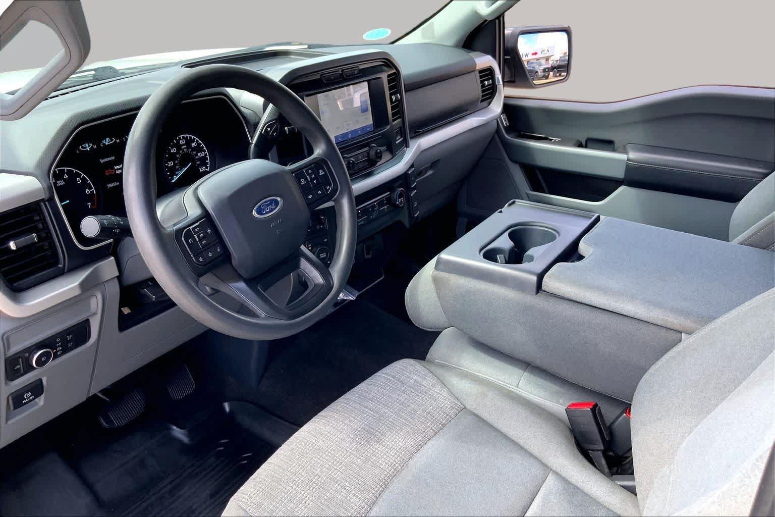 Certified 2022 Ford F150 XLT w/ Trailer Tow Package AWD/4WD image 18